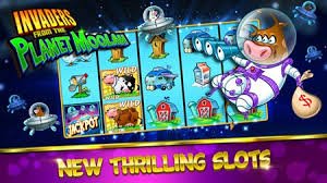 Tampilan antarmuka aplikasi royalebos di perangkat mobile menampilkan menu sportsbook dan permainan casino